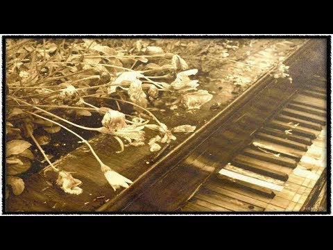 Грустная мелодия на пианино